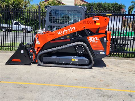 kubota skid steer weight